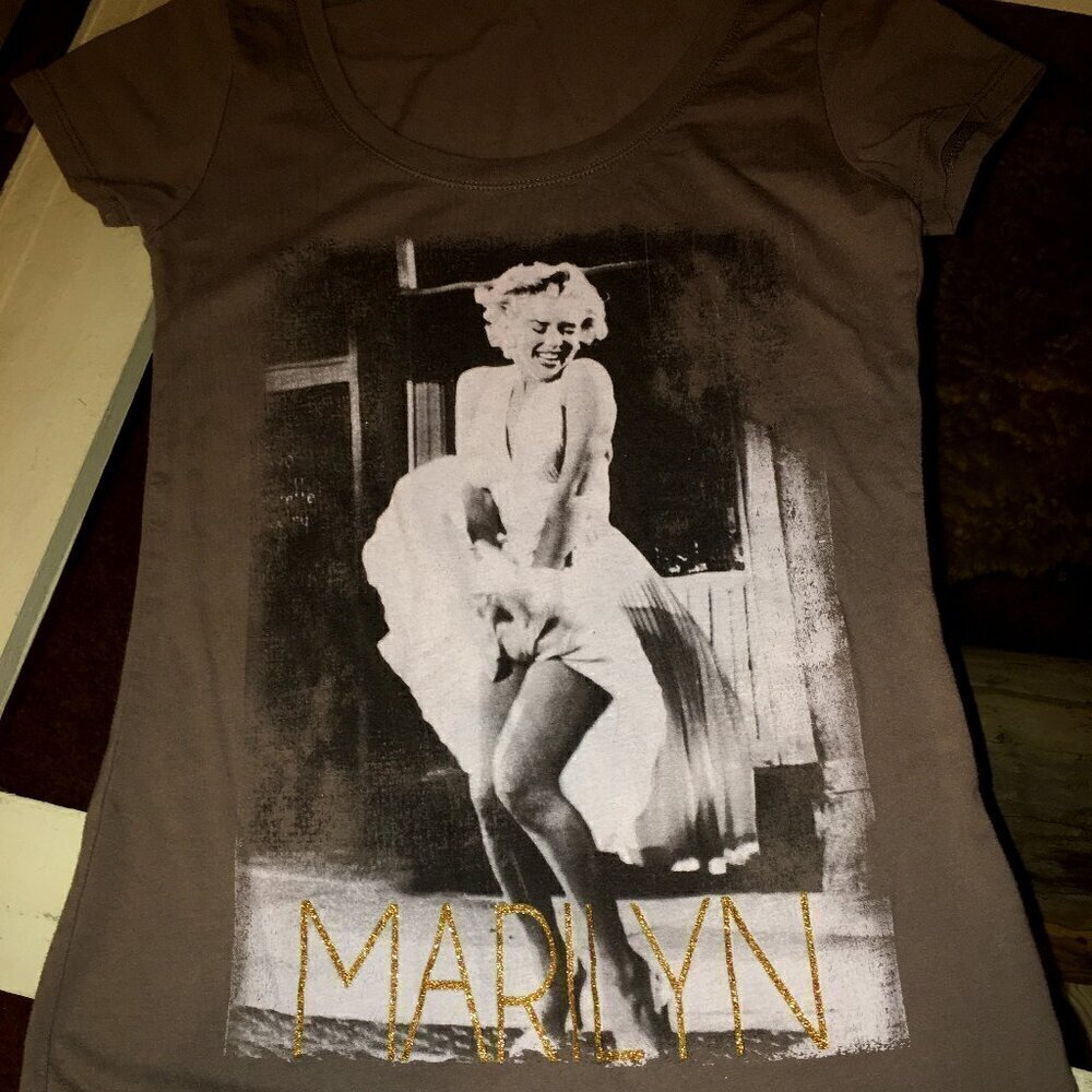 Marilyn Monroe Brown Graphic Tee